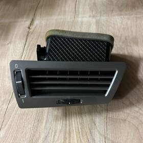64226943006 Bavarian Motor Works Bmw 2006 750i Front Rh Passenger Side Air Heater Vent Assembly Part#