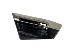9490658 Bavarian Motor Works Bmw 2022-2025 Ix I20 Oem Front Right Dash Air Outlet Vent Grille With Silver Accent