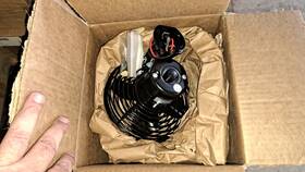 756732c Bergstrom Metal Dash Defroster Fan Black 24v