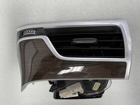 929949704 Bmw 2017 16-19 750i Front Dash Driver Ac Vent Oem
