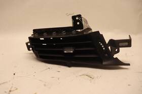 22807582 Cadillac 2015-2020 Escalade Dash Dashboard Inner Right Passenger Air Vent Oem
