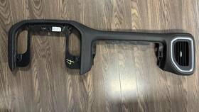 844202200 Chevrolet 16955859 Oem 2019-2022 Sierra Silverado 2500 Right Front Dash Panel Air Vent