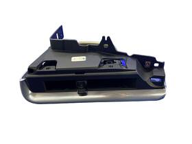 84841460 Chevrolet 2020 2021 2022 2023 2024 Chevy Corvette Front Left Side Dash Air Vent