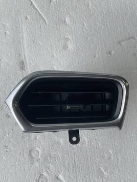 Oem35 Chevrolet 2018 - 2019 Chevy Equinox Air Cond./heater Vents