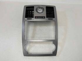04602385ac Chrysler Fits 05-07 300 Srt8 Center Dashboard Radio Trim With Clock And Vents Oem