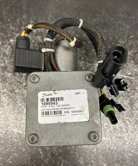 1090943 Danfoss New No Box 1090943. Fdca 12v Dc Flyer Cummins Fan Drive Control