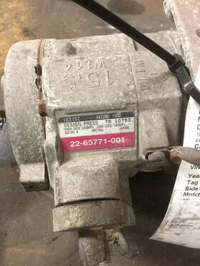 3272647 Denso 2055362 Freightliner Cascadia 125 Air Conditioner Compressor 2016