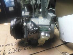 3705497 Denso 2446595 Air Conditioner Compressor