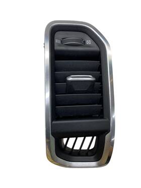 5ym482x7ae Dodge Trucks 2019-2023 Ram 1500 Laramie Front Right Outer A/c Air Vent