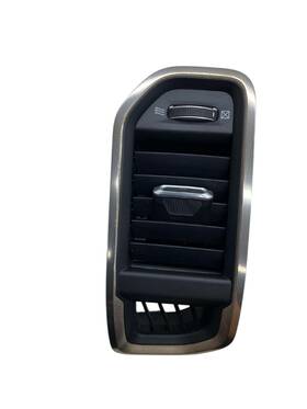 6bk652x7ad Dodge Trucks 2019-2021 Ram 1500 Longhorn Front Left Side Outer Dash A/c Air Vent And Trim