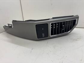 Fl3b15045j78fg39pc Ford 17-18 F250 F350 Oem Right Inner Dash Air Vent King Ranch Obsidian Metallic