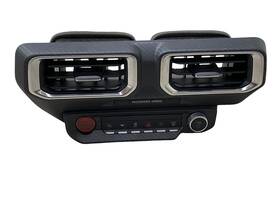 Pr3t-148k811-ae Ford 2024 Mustang Center Dash A/c Air Vent Ignition Switch Radio Volume Control