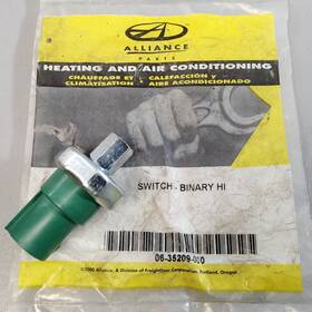 06-35209-000 Freightliner New Genuine Alliance Ac Pressure Cut-out Switch
