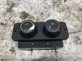 22-73672-000 Freightliner 2017-2025 Cascadia Heater A/c Temperature Controls - P/n 2273672000