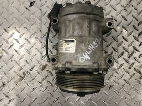 Freightliner 3912305770 Columbia 120 Air Conditioner Compressor - Used P/n 003912305770