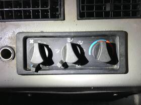 807-0010-002 Freightliner Fl70 Heater A/c Temperature Controls - Used P/n 8070010002