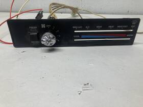 A22-30539-001 Freightliner Classic Xl Heater A/c Temperature Controls - Used P/n A2230539001