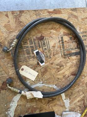 A22-32945-094 Freightliner Condenser To Receiver Drier Hose