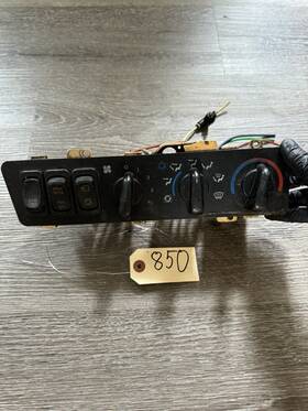 A22-45805-013 Freightliner Century 120 Hvac Control - P/n