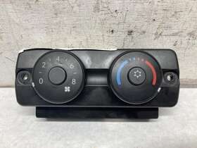 A22-60669-001 Freightliner 2008-2022 Cascadia Sleeper Control - Used P/n A2260669001