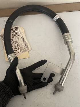 A22-66933-000 Freightliner Genuine Refrigerant Hose Tube A2266933000 New Oem