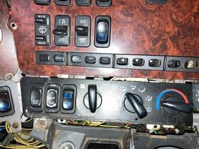 Freightliner C120 1996-2001 Century Heater A/c Temperature Controls - Used