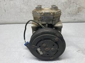 Es210l-25334 Freightliner C120 Century Air Conditioner Compressor - Used P/n Es210l25334