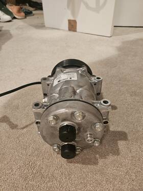 U4084 Freightliner Comprensor De Ac Model Para
