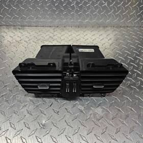 22753936 Gmc 2013-2017 Acadia Dash Dashboard Center Middle Air Ac Heat Vent Duct