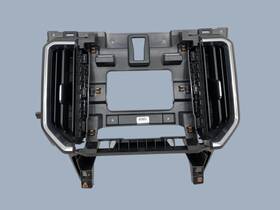 26543376 Gmc 2025 Acadia Front Center Display Screen Bezel Trim Air Vent Outlet