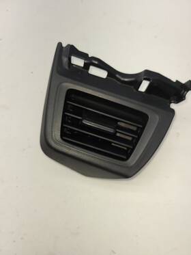 84665-thr Honda 2018-2020 Odyssey Rear Left Side Quarter Panel Ac Air Vent Oem 84615thr