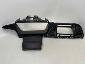 84740-e60004x Hyundai Fits 16 17 Sonata Center Dash Radio Cluster Trim W Vents