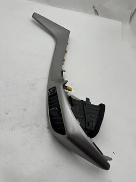 84790a5000 Hyundai 2016 Elantra Gt Ac Heater Vent With Center Left Trim Panel Oem