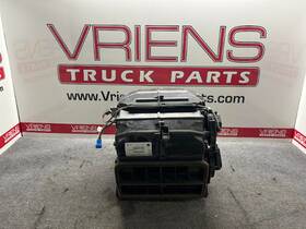 1000346813 International Durastar 4400 Heater Assembly