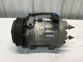 02238801470 International 2238801470 8500 Air Conditioner Compressor - Used P/n