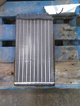 3692762 International 2435244 Replaces Na 4300 2005 Heater Core