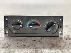 International 28387719 2002-2008 4400 Heater A/c Temp Controls - Used P/n