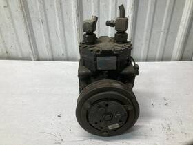 3126971 International 4700 Air Conditioner Compressor - Used P/n