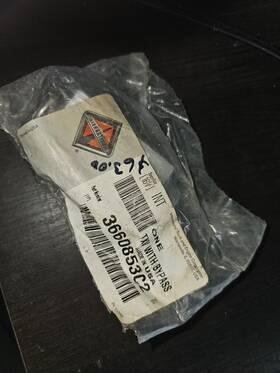 3660853c2 International Expansion Valve Txv With Bypass