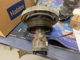 4037280c1 International A26 Engine Fan Clutch - Used P/n