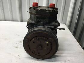 T210l-25061 International S2500 Air Conditioner Compressor - Used P/n T210l25061