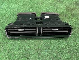 Gx63-014l21-ab Jaguar /gx63014l21ab 2016-2019 Xf Sportbrake Front Center Dash Air Vent Oem