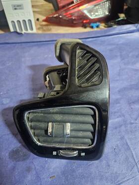 Jeep 5ut65dx8ac 2017 - 2021 Compass Front Left Air Vent Oem