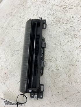 6ty51tx8aa Jeep 2022 2023 Wagoneer Center Console Rear Ac Air Vent Grille With Cover Moulding