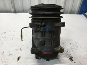 506011-0161 Kenworth Midranger Air Conditioner Compressor - Used P/n 5060110161