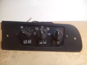 F21-1002-1 Kenworth T2000 Bergstrom Climate Control