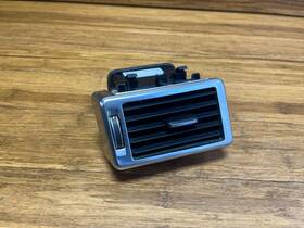 Land Rover Lr072446 2015-2019 Discovery Sport L550 Front Left Dash Air Vent Oem
