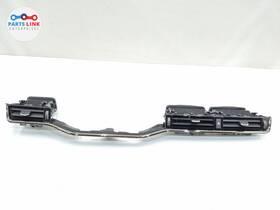 Lr139194 Land Rover 2020-23 Range Evoque Dash Left And Center Air Vent Grille With Hazard Oem