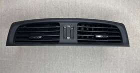 55670-53020 Lexus 2008-2011 Is250 Is350 Dash Board Air Center Vent Oem