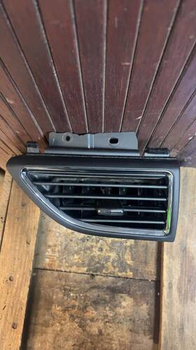 Ba13-19c696-aew7ha Lincoln 2011-15 Mkx Left Air Cond./heater Vents Oem
